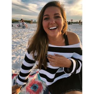 Meet your Posher, Abby